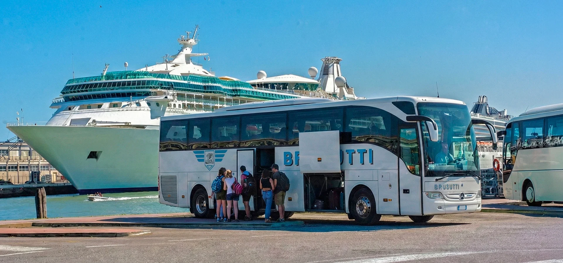 Brusutti noleggio autobus